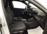 Peugeot 2008 HYBRID 145 GT